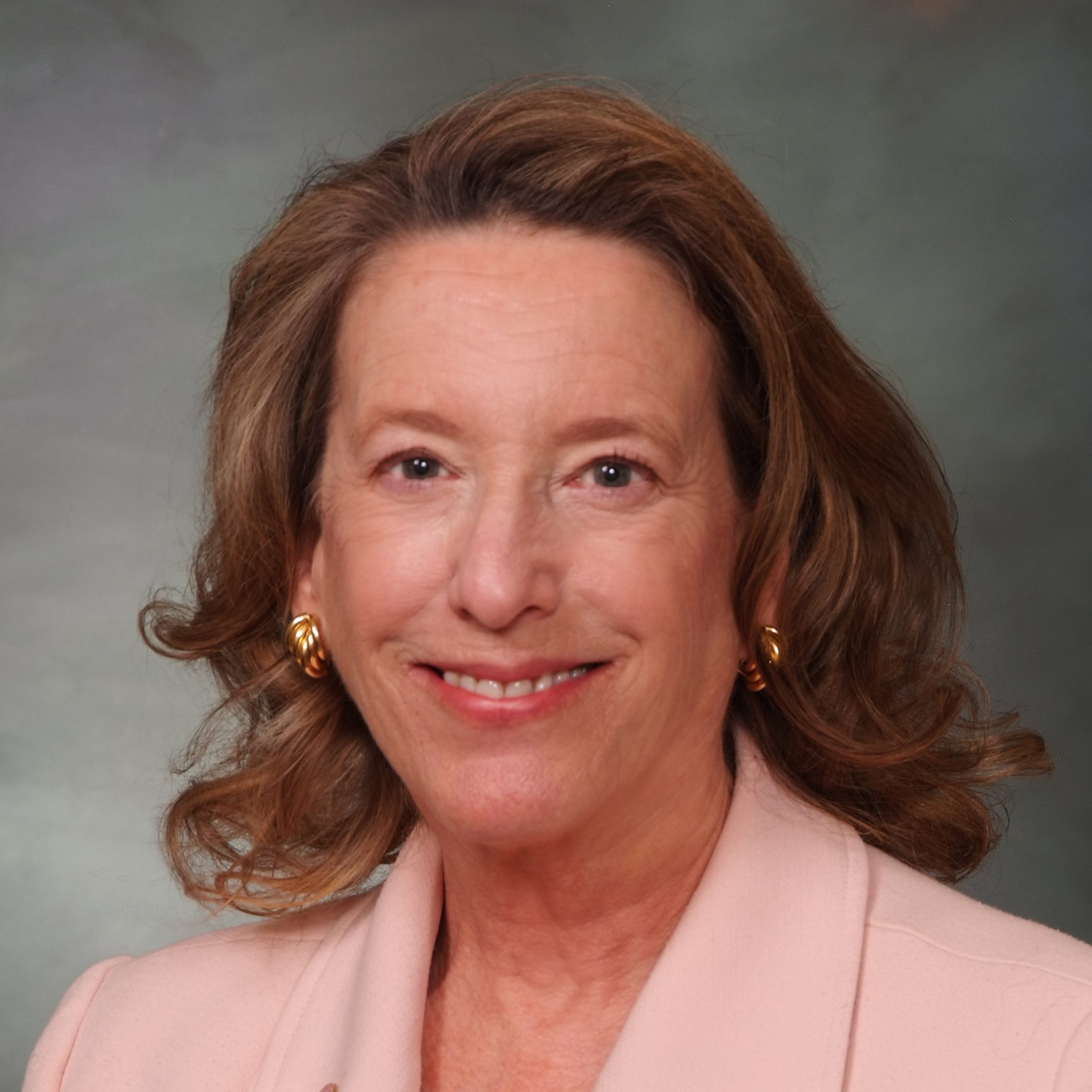 Senator Lisa Frizell<br />
